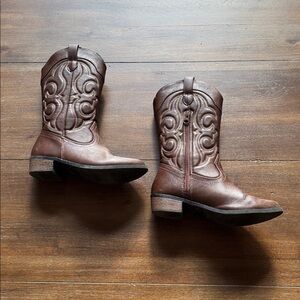 Size 3 Cat and Jack Montana Western Cowboy Boots
